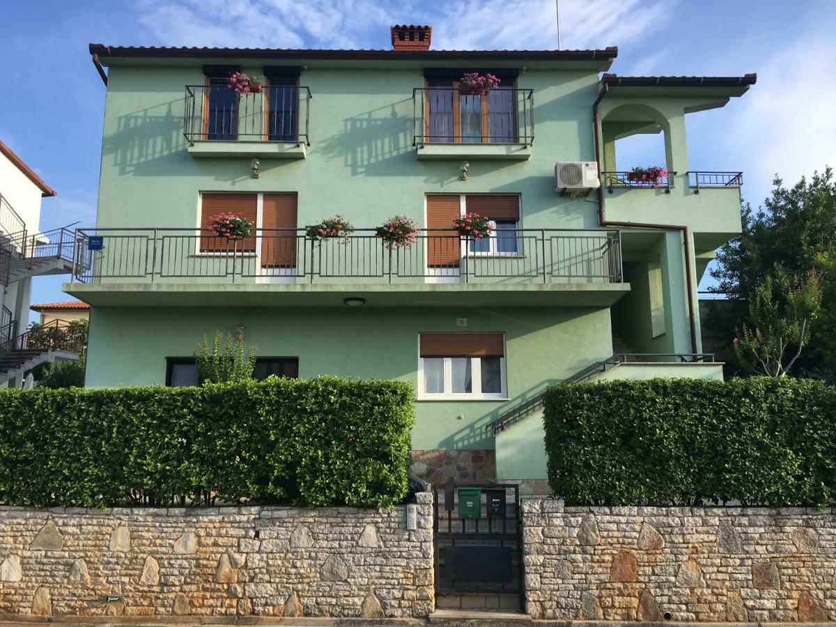 Esther Apartment Pula Zewnętrze zdjęcie